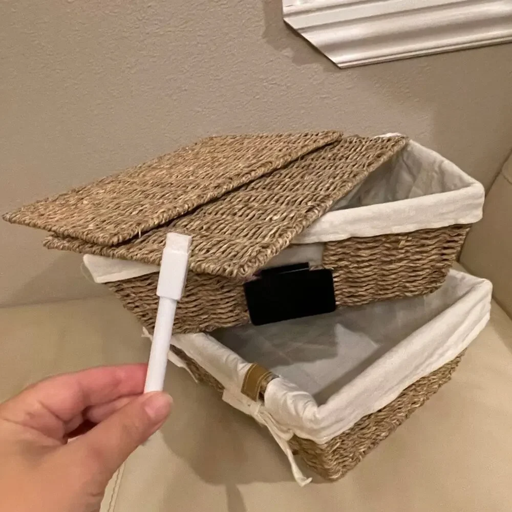 Set of 2 Rectangular Seagrass Baskets With Linen & Pen - Picture 6 of 9